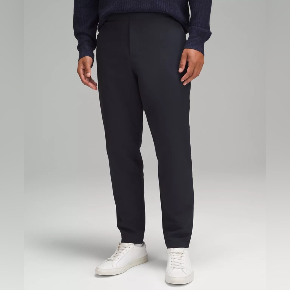 Lululemon New Venture Trouser Pique size M/XXL Classic Navy CCNY